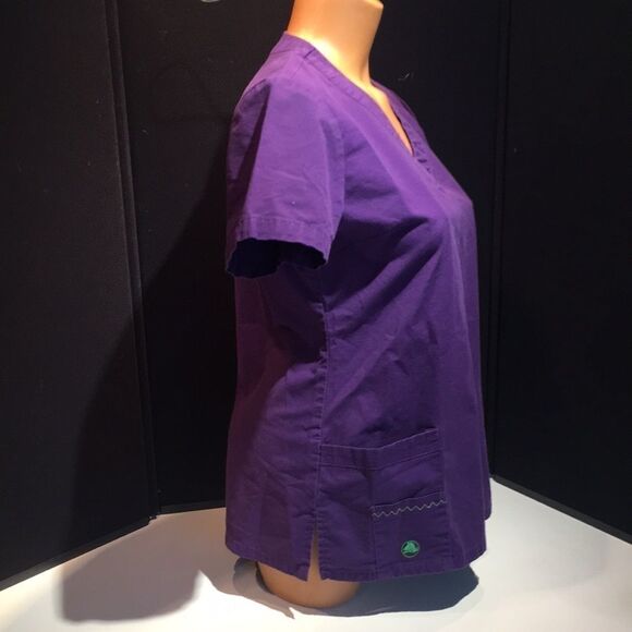 Crocs Purple Scrub Top Extra Small - Picture 3 of 13